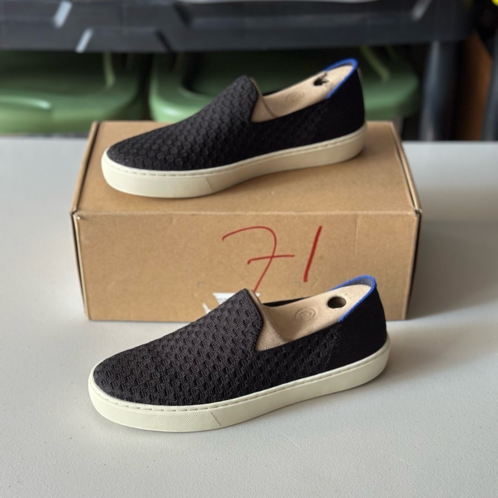 NWT Rothys The Original Slip on Sneakers in Black Sand Discontinued
